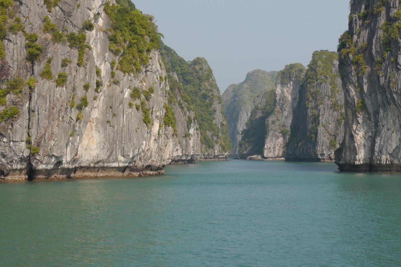 Thai Bao Hotel And Restaurant Chan Chau Exterior photo